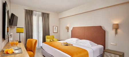 Executive suite with sea view
