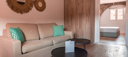 Family Suite with Land View