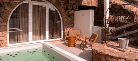 Senses Suite with Outdoor Hot Tub