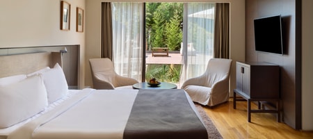 Executive Suite Private Pool