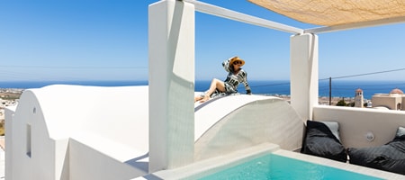 Executive Suite With Heated Swimming Pool