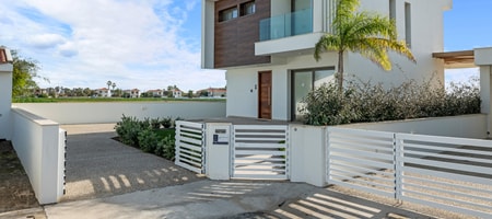 3 Bedroom Villa 8 Sea View