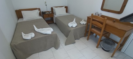 1ST FLOOR SMALL TWIN OR DOUBLE
