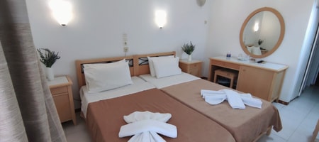 Twin First Floor