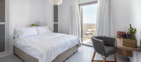 Suite Seven