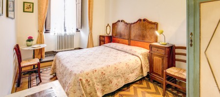 Double / Twin Room with Ensuite Bathroom