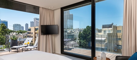 Four Bedroom Penthouse with Big Terrace