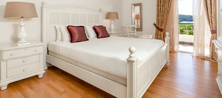 Two-Bedroom Suite with Private Jacuzzi