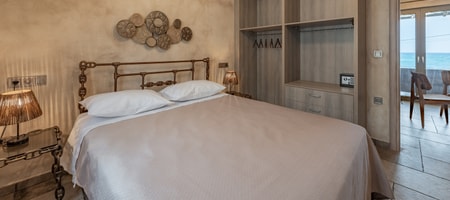 Suite #4