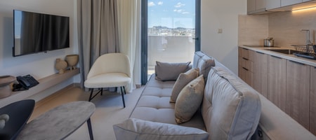 Double or Twin Beds Apartment with Terrace