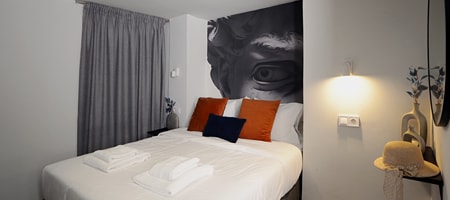 Cozy Urban Retreat - The Solon House M2