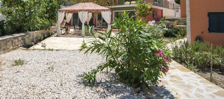 AVRA HOUSE