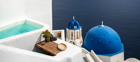 (Oia View) Cave Room with Outdoor Plunge Pool & Caldera View