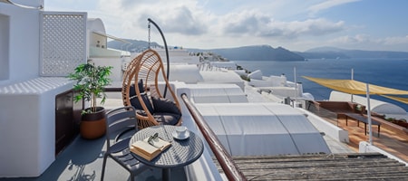 SophOia Suite with Indoor Plunge Pool & Caldera View