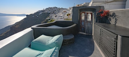 Helidonia | Superior Suite with Outdoor Plunge Pool & Caldera View ~ 2 pax