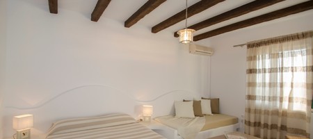Studios for 2-3 Persons [6]