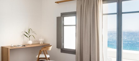 Secret Suite with Sea View and Ηeated Plunge Pool