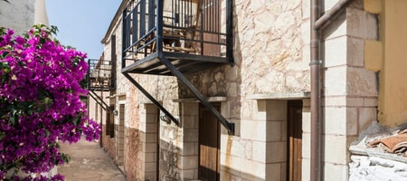 Traditional Suite Split Level