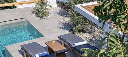 Executive Ηoneymoon Suite with Private Pool