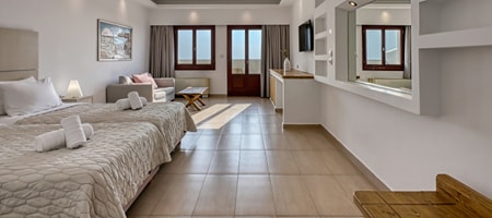 Superior Petite Suite