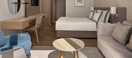 Premium Pool and Sea View Room