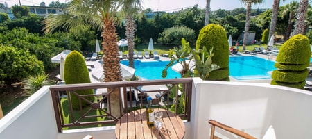 Comfort Studio with Pool View