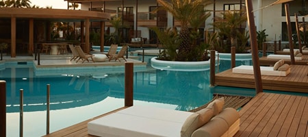 Swim Up Maisonette