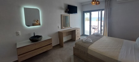 Deluxe Double room with sea view