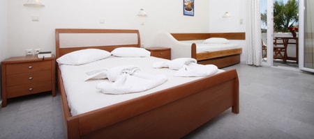 Triple Room with sea view