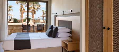 Superior Room with Sea View and Sharing Pool
