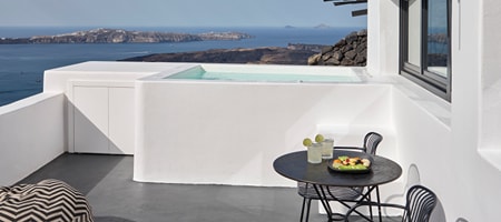 Rocca Living Maisonette with Caldera View & Outdoor Hot Tub