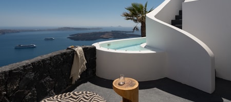 Executive Honeymoon Cave with Caldera View- Outdoor Hot Tub