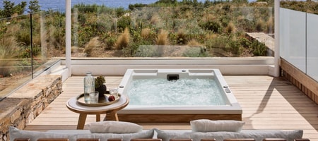 Club Suite Outdoor Hot Tub Seafront View