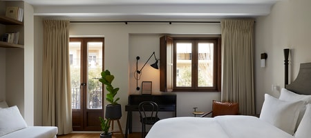 The Return Of Godot (Deluxe Double Room)