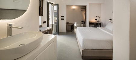 Superior Deluxe Suite