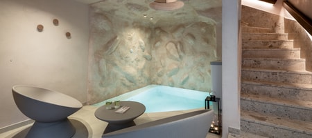 Deluxe Apartment with Jacuzzi
