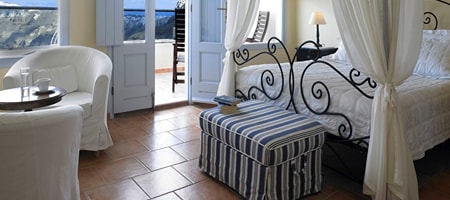 Master Suite With Caldera View