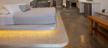Presidential Suite Outdoor Private Pool & Caldera View