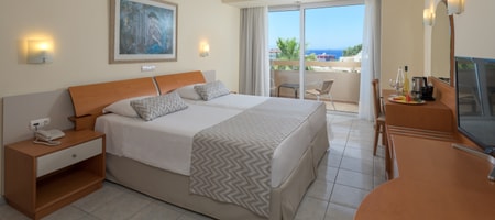 Standard Guestroom Garden View