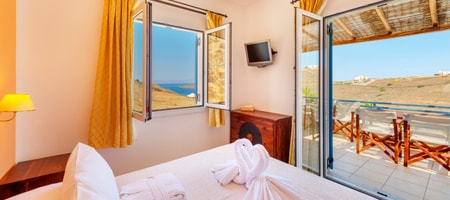 Deluxe Suites Sea View