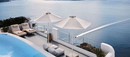Master Suite with Infinity Pool