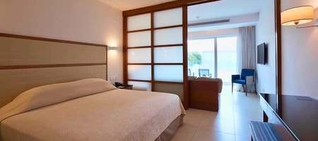 Junior Suite Inland View
