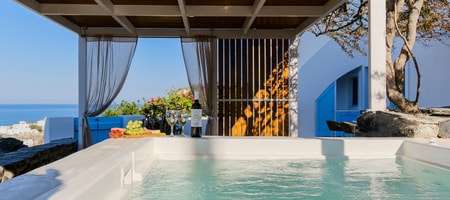 Suite with Sea View and Outdoor Heated Jacuzzi
