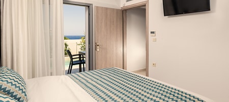 Sea View Apartment Ground Floor with Private Pool