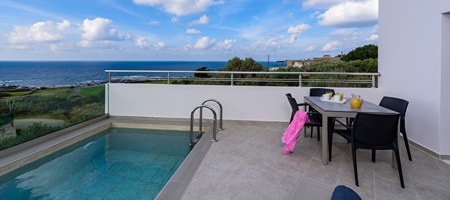 Sea View Apartment with Private Pool
