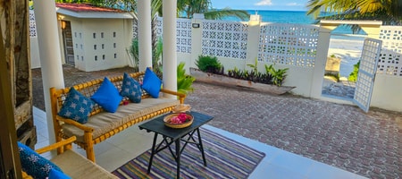 Zoi Beach House