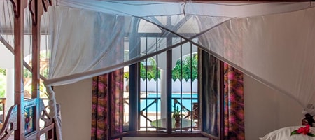 Pool Front Room
