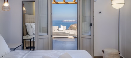Phaedra Family Suite with Caldera View