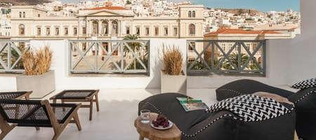 Penthouse Suite with Terrace & City View