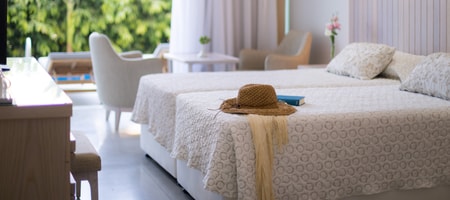 Swim up Room Double or Twin inland view